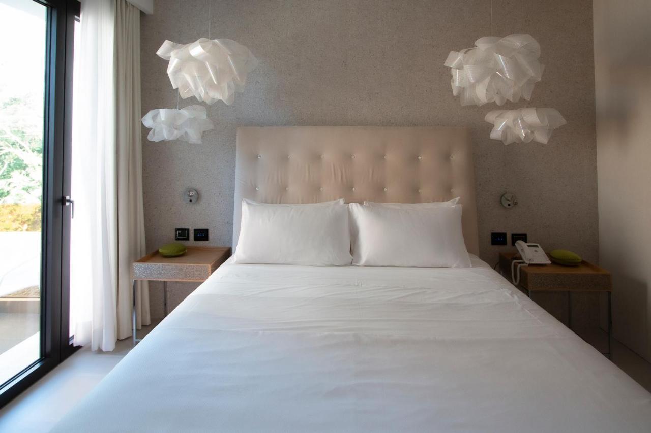 Demo Hotel Design Emotion Rimini Kültér fotó